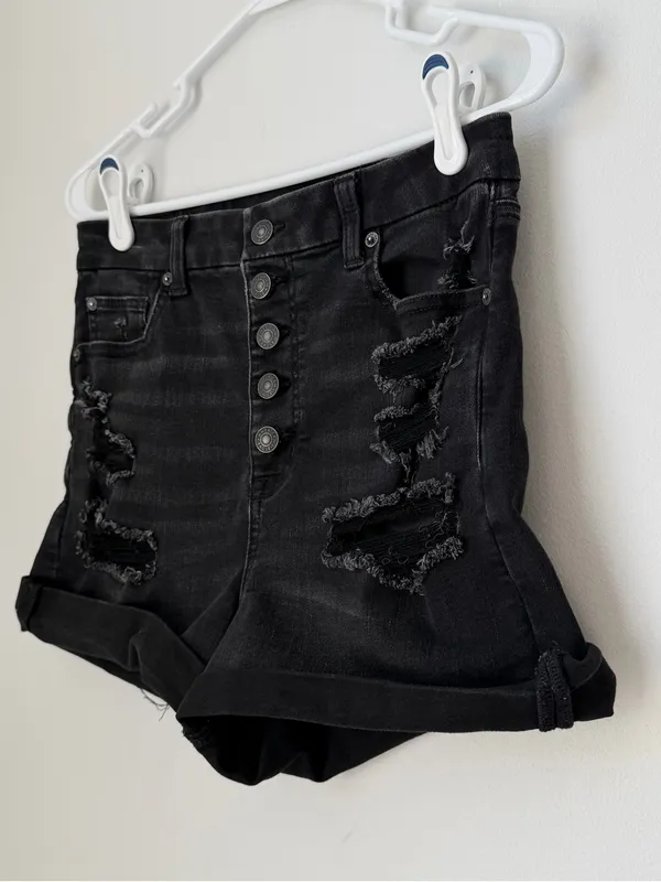 American Eagle Curvy Super High Rise Shortie Distressed Black Shorts Size 10 - Image 3
