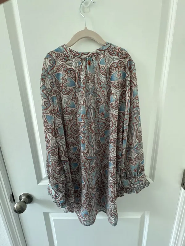 Democracy Paisley Print Split Neck Long Sleeve Tunic Blouse - Image 6