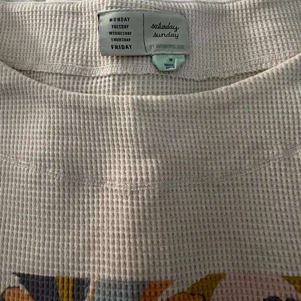 Anthropologie abstract thermal long sleeve top - Image 4