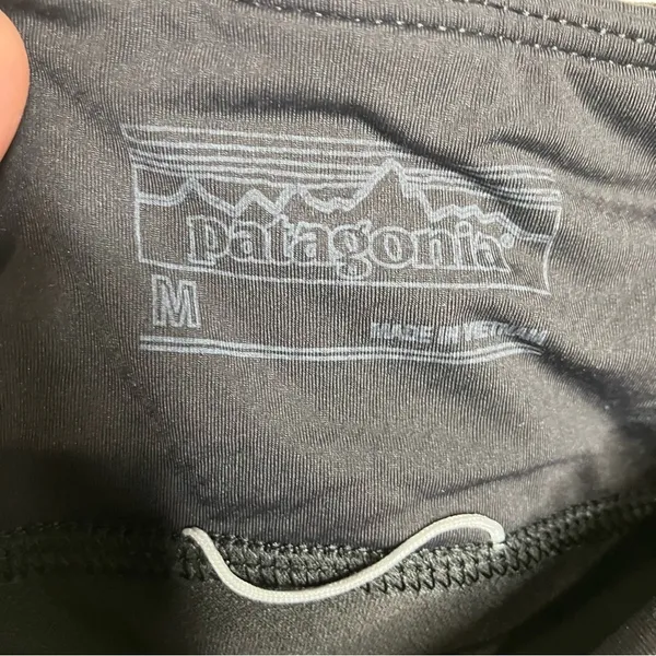 Patagonia Women’s‎ Strider shorts black size medium - Image 7