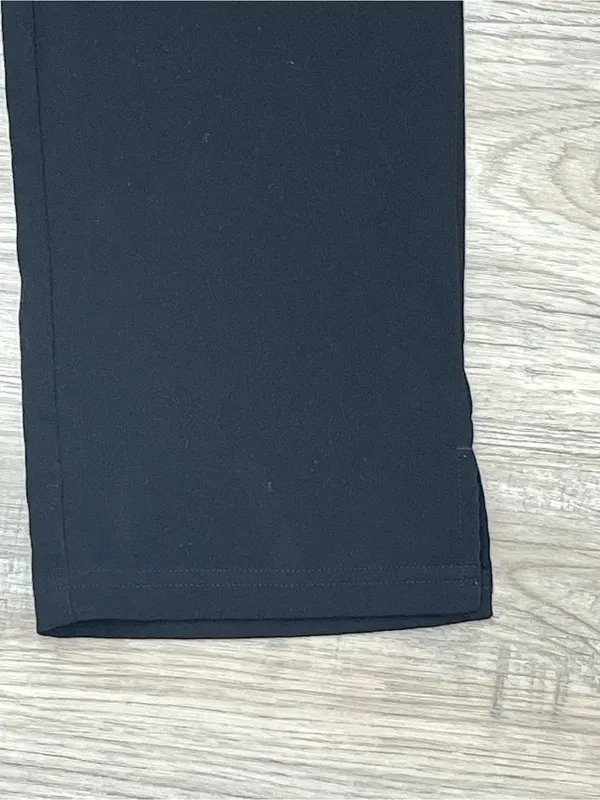 FIGS Technical Collection Women’s Black Cargo Scrub Pants  Small Petite - Image 3