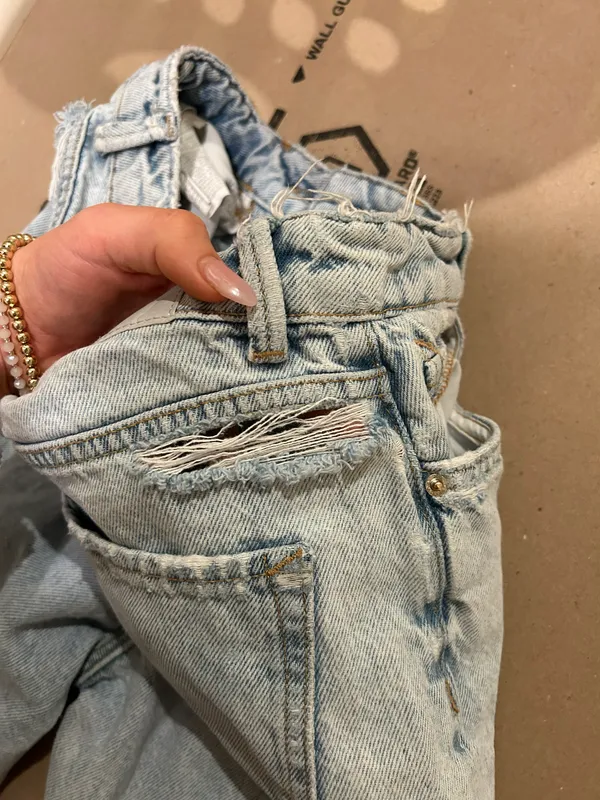 Zara light wash straight leg distressed jeans - Image 6