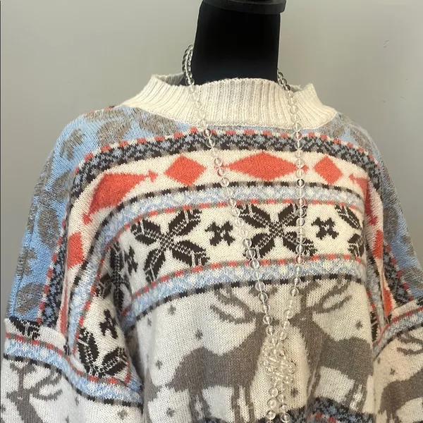 Cozy Reindeer Pattern Sweater super oversized fit unisex design - Image 2