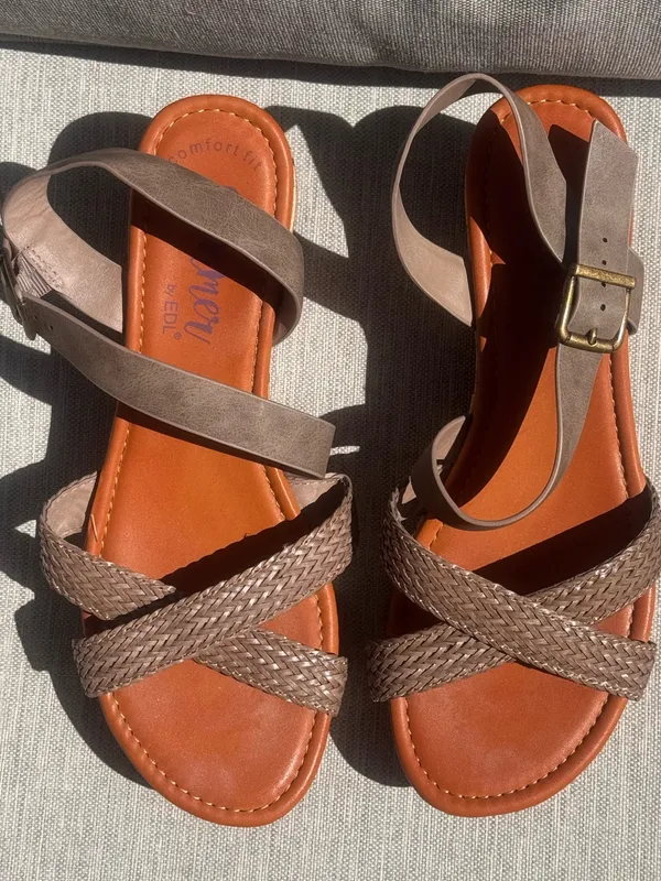 Shimmer by EDL Felicia Comfort Fit Sling Back Taupe Strappy Wedge Sandals Size 9 - Image 3