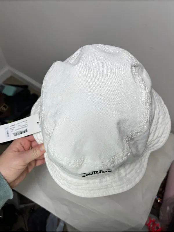 Adidas NWT White Bucket Hat Y2K Sporty Sun Protection Coaching Summer - Image 5