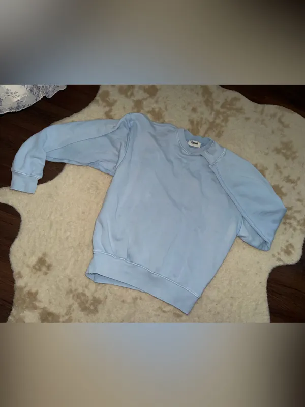 Elwood crew sweatshirt light blue casual fall activewear $100 limited edition - Image 4