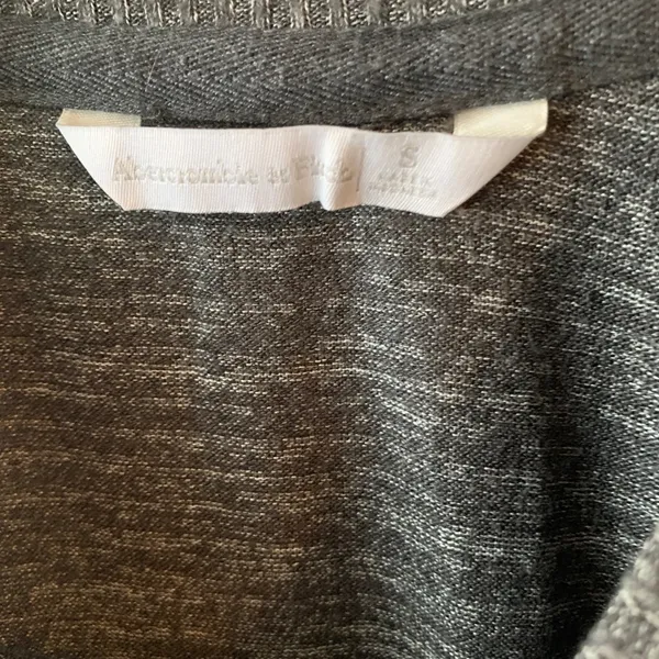 Abercrombie & Fitch tie sleeve sweater - Image 4
