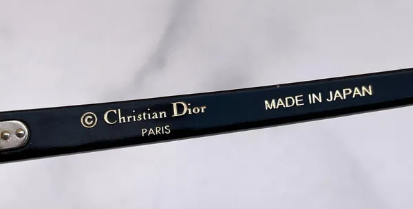Christian Dior women’s Emprise 63mm limited edition RHLA9 gold/black sunglasses - Image 8