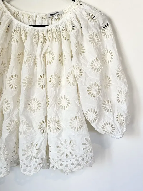 NWT Madewell Embroidered Shirred Puff-Sleeve Top - Size: Small - Image 7