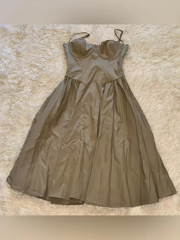 NEW House OF CB Samaria Corset Fit & Flare Midi Dress Taupe sz L - Image 6