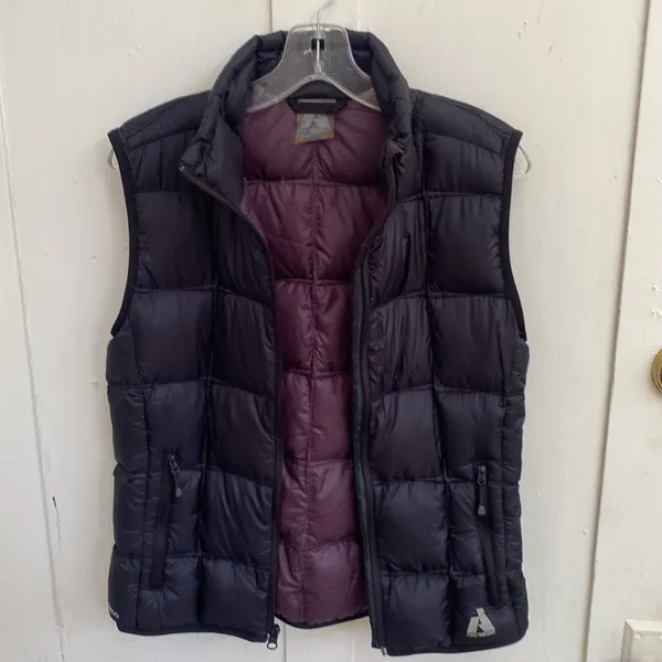 Eddie Bauer First Ascent Whittaker Mountain EB800 Down Puffer Vest Women Medium - Image 6