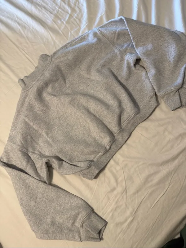 SKIMS cropped sweater - Image 5