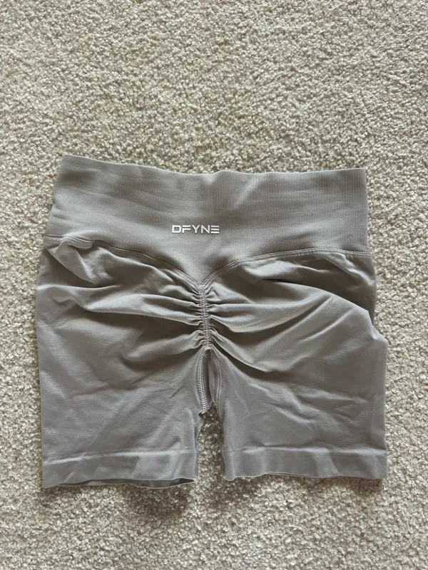 Dfyne DEFY shorts  - Image 2