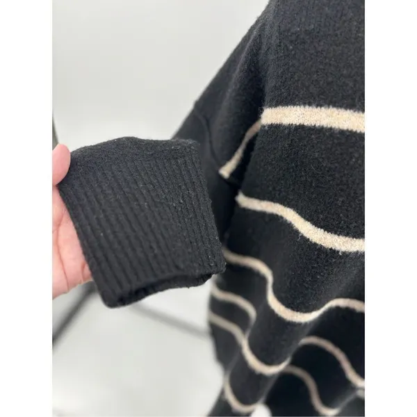 Aerie Unreal Stripe Sweater XS Black Cream Crewneck Knit Pullover Women - Image 5
