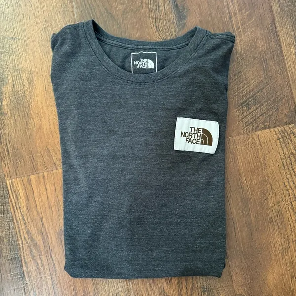 THE NORTH FACE tee shirt, size XL - Image 3