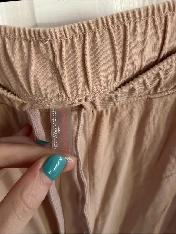 Free People Movement Hot Shot Pants Size Medium - Image 3