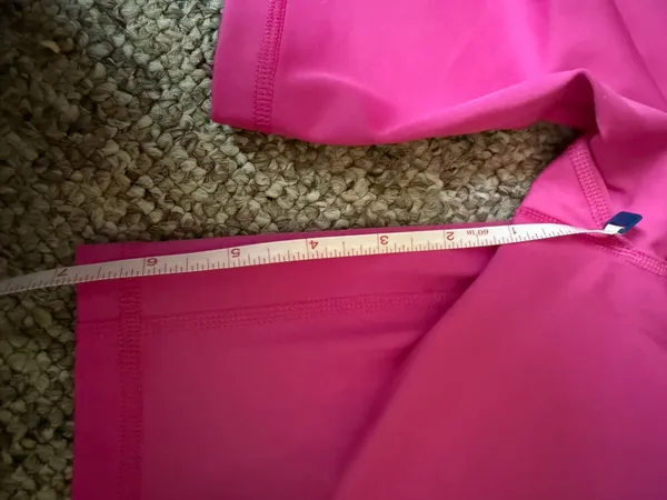 Figs Women's Bright Pink Biker Shorts medium - Image 8