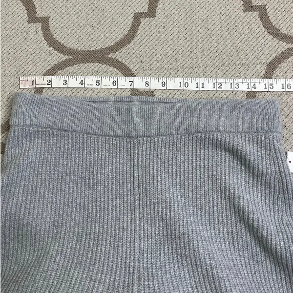 Gap CashSoft Wide Leg Ribbed Knit Pull-On Pants Light Grey Heather Medium NWT - Image 5