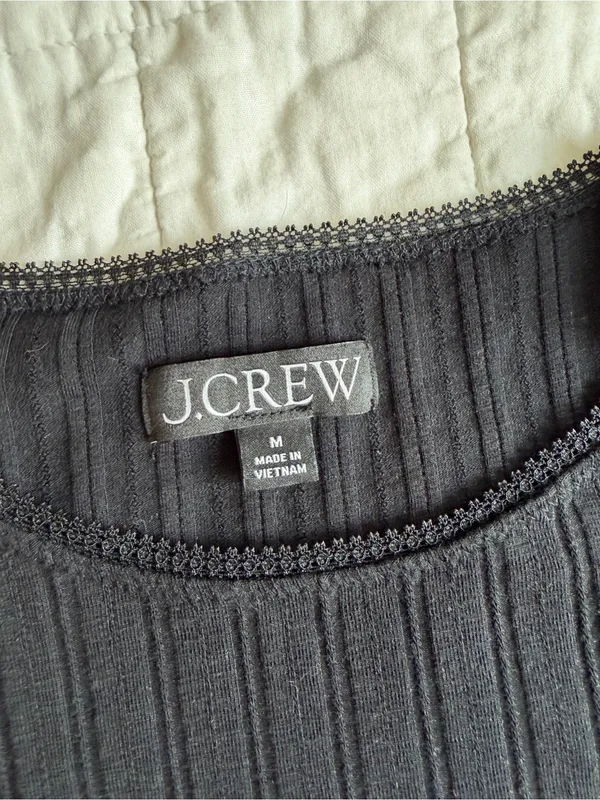 J. Crew Pointelle Ribbed Crewneck Long Sleeve T Shirt Scallop Trim Medium - Image 5