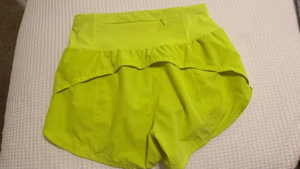 Bright yellow running shorts Size M - Image 2