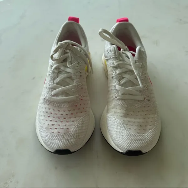 Nike - Image 3