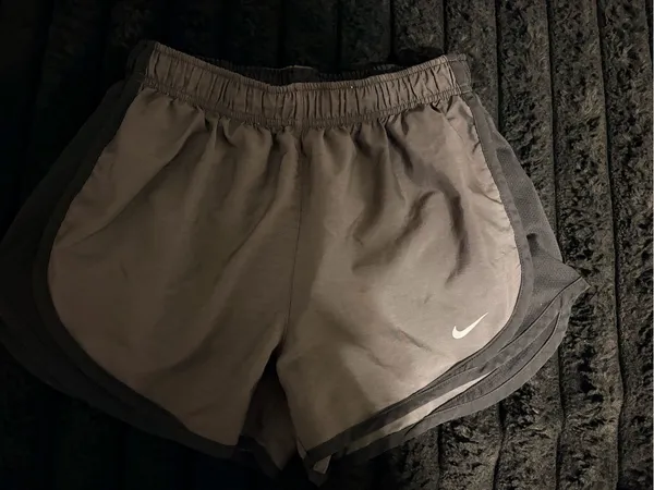 Nike Women's Gray and Black Athletic Shorts - Image 2