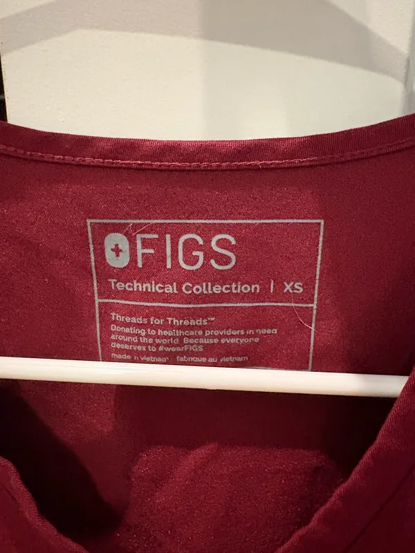 FIGS Scrub Top - Image 2