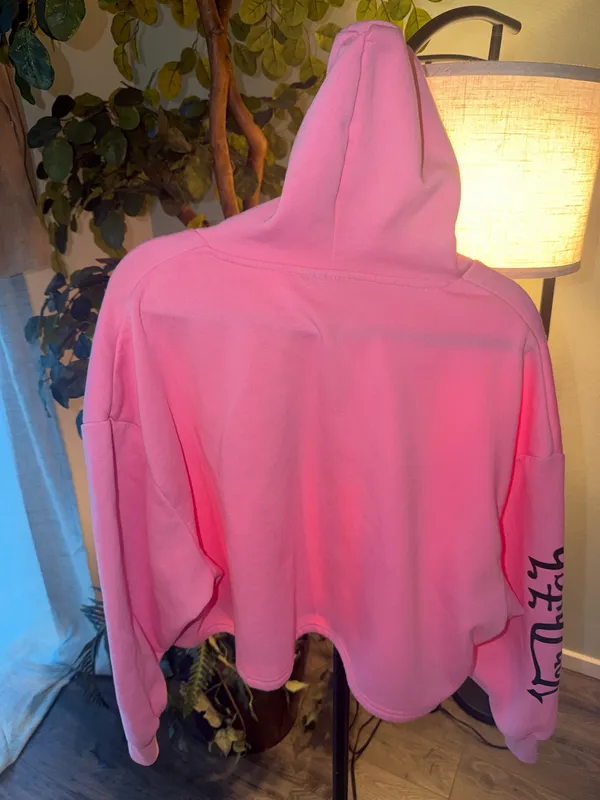 Von Dutch Pink Rhinestone Cropped Hoodie - Image 5