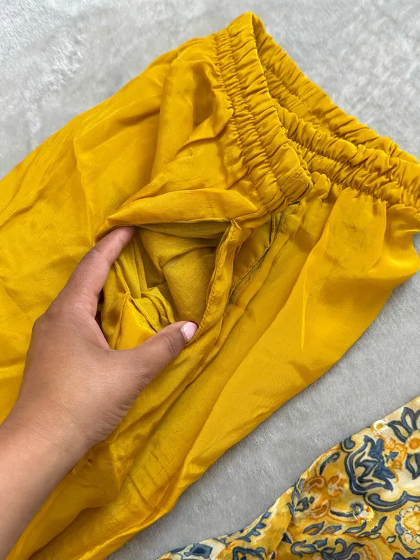 Yellow Kameez with Trouser Suit Size XS - Image 4