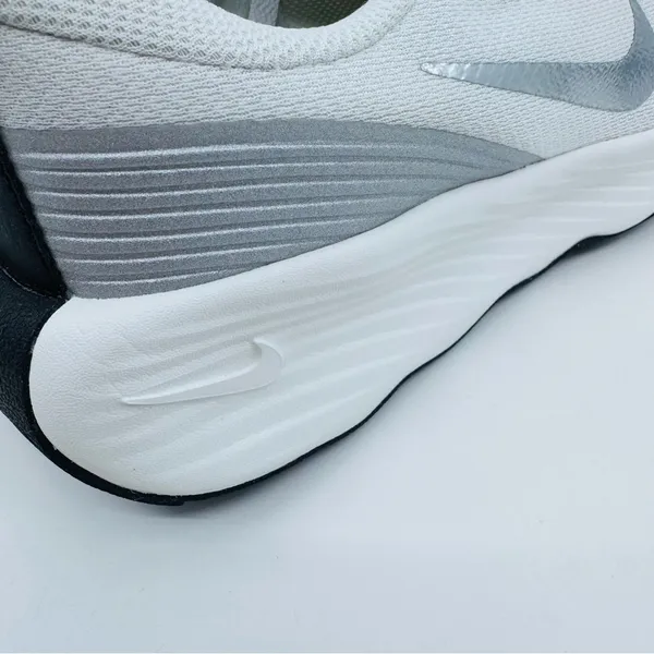 Nike Promina PRM Women's Size 10 White-Metallic Silver Running Shoes FZ2093-100 - Image 9