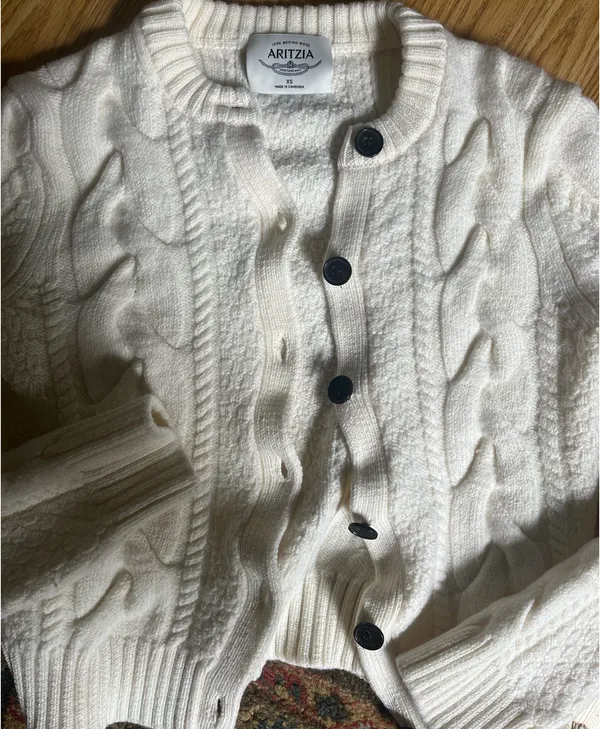 Aritzia Merino Wool Sweater - Image 5