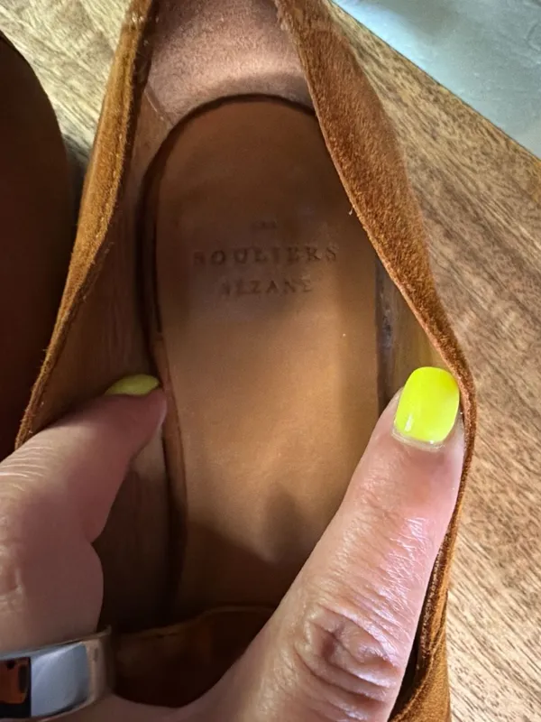 Sézane Andréa Loafers in Camel Suede with Gold Buckle Detail - Image 2