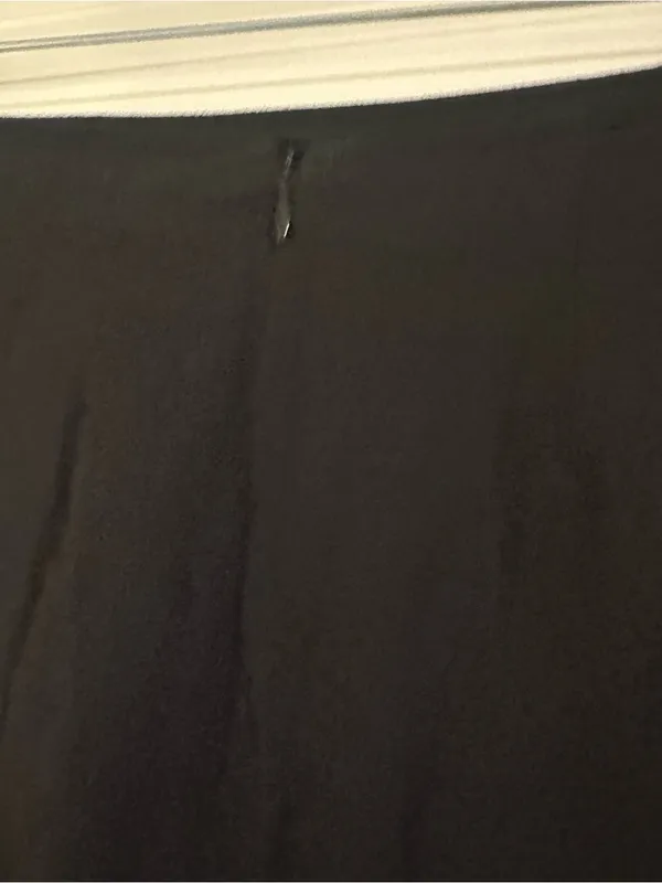 Aritzia | Sunday Best - Black Mini Skirt with Side Slit - Image 4