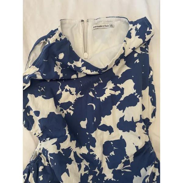 Abercrombie & Fitch Navy Cream Floral Fit & Flare Dress Sleeveless Ruched Waist - Image 4