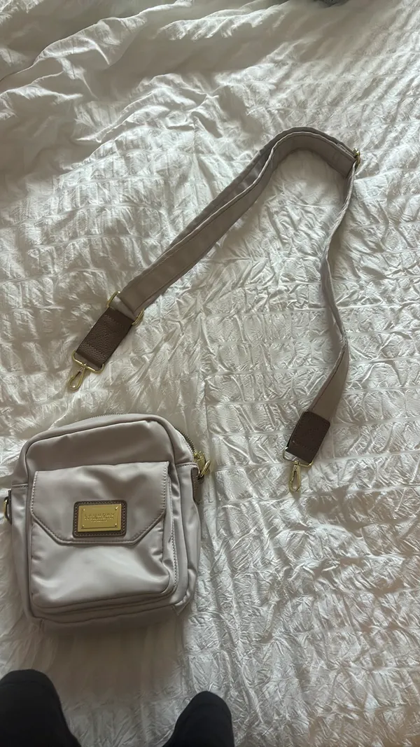 Laundry by Shelli Segal Bag - Image 3