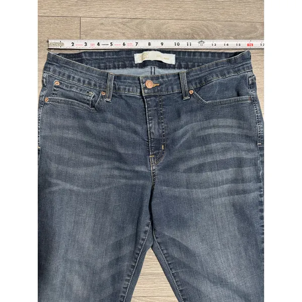 Signature by Levi Strauss Womens Totally‎ Shaping Bootcut Jeans Blue 14M 32x32 - Image 5