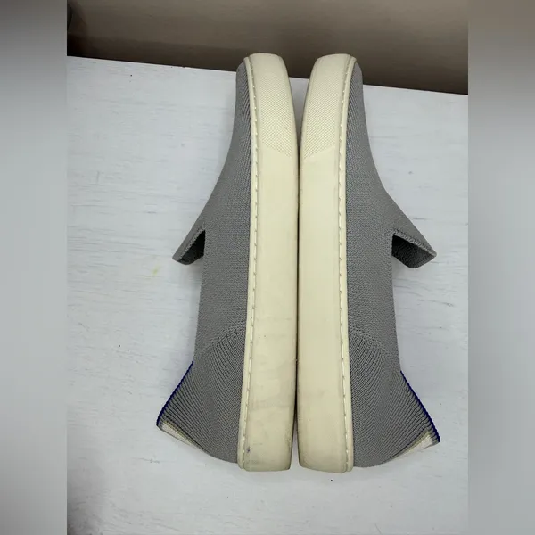 Rothy’s The Original Slip On Sneaker in Light Grey Sz 8 - Image 7