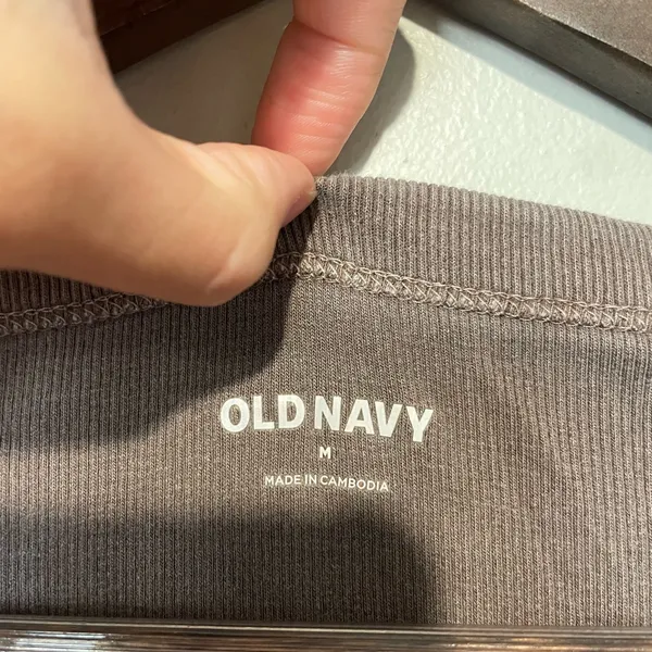 Old Navy Brown Scoop T-Shirt - Image 2