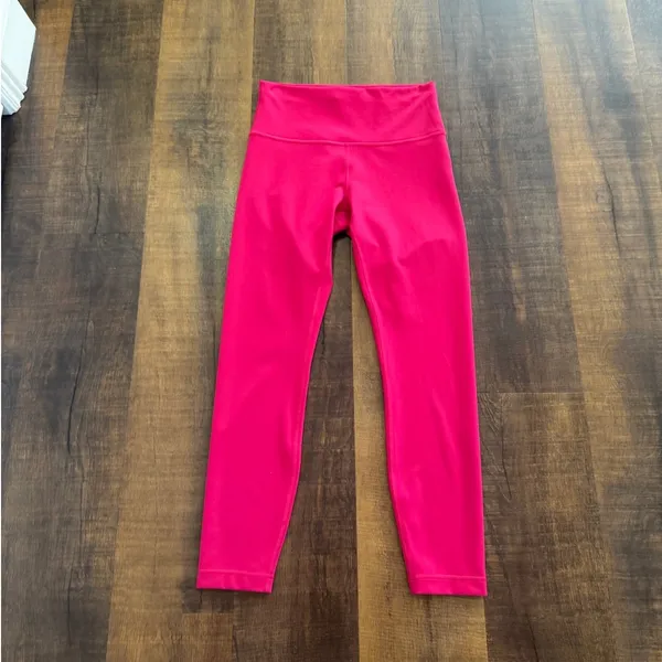 Lululemon Wunder Pink Train High-Rise Tight 25" Size 8 - Image 4
