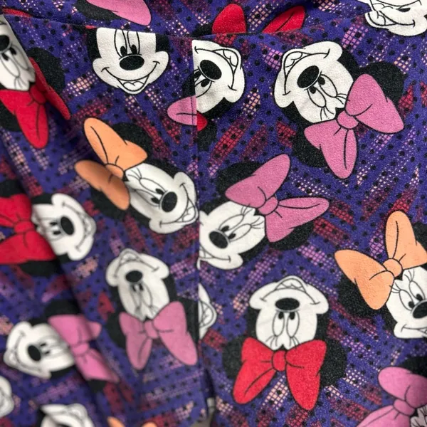 LuLaRoe Purple and Red Minnie Mouse Leggings in Tall & Curvy - Image 3