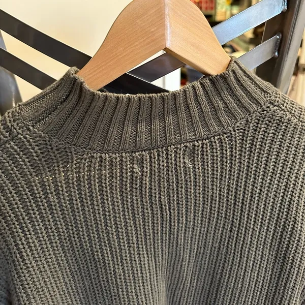 Aeropostale Mock Neck Swetaer - Image 6