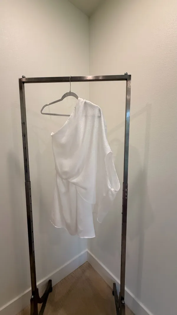 The Impeccable Pig White Solid One-Shoulder Long Sleeve Pullover Mini Dress S - Image 3