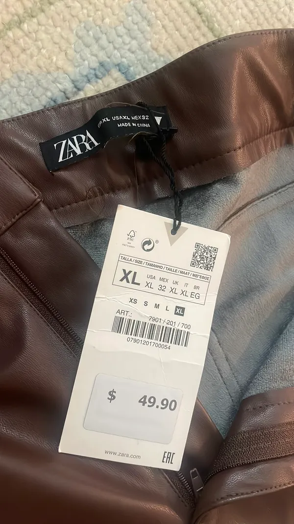 ZARA faux Leather Pants With Slit - Image 7