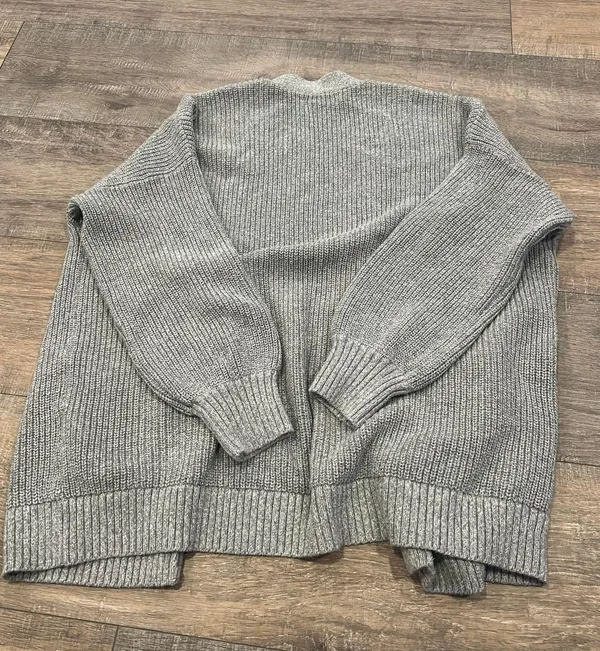 Hollister Cardigan - Image 3