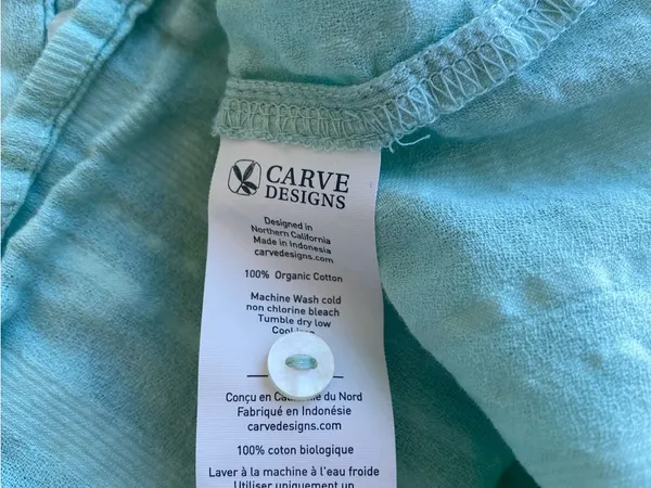Carve Designs Women's Sleeveless Button-Front Top - Image 3