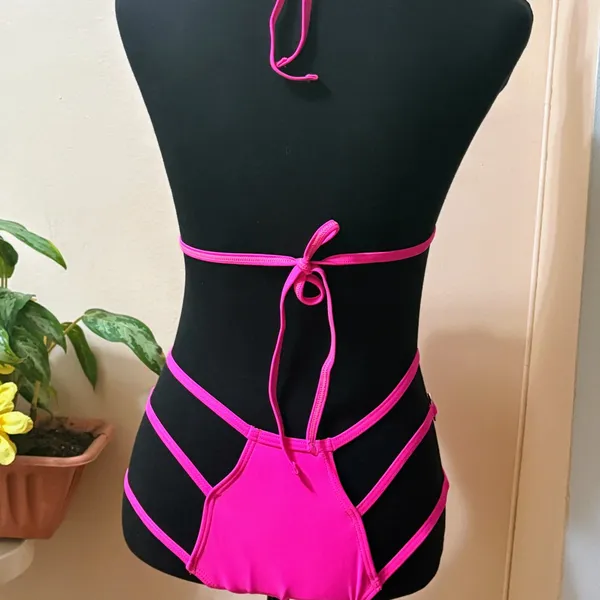 Hot Pink Ring - Image 4