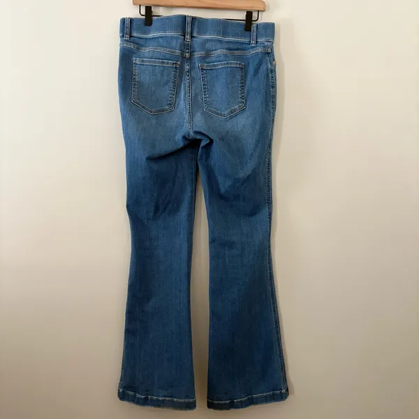 SPANX SPANXshape EveryWear Pull‎ On Flare Jeans Vintage Indigo Size Large - Image 6