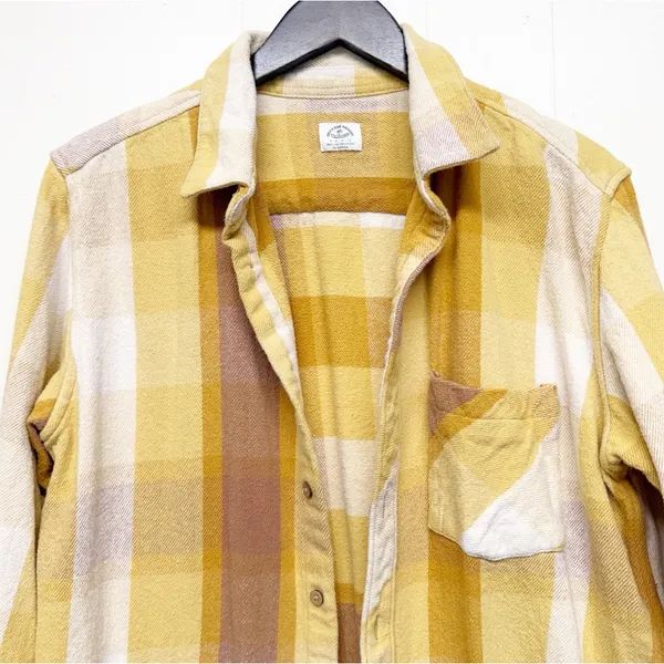 RVCA x Rose Machado Breeze Flannel Shacket Medium - Image 3