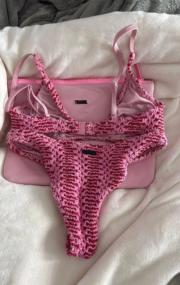 Triangl pink and red crochet bikini - Image 3