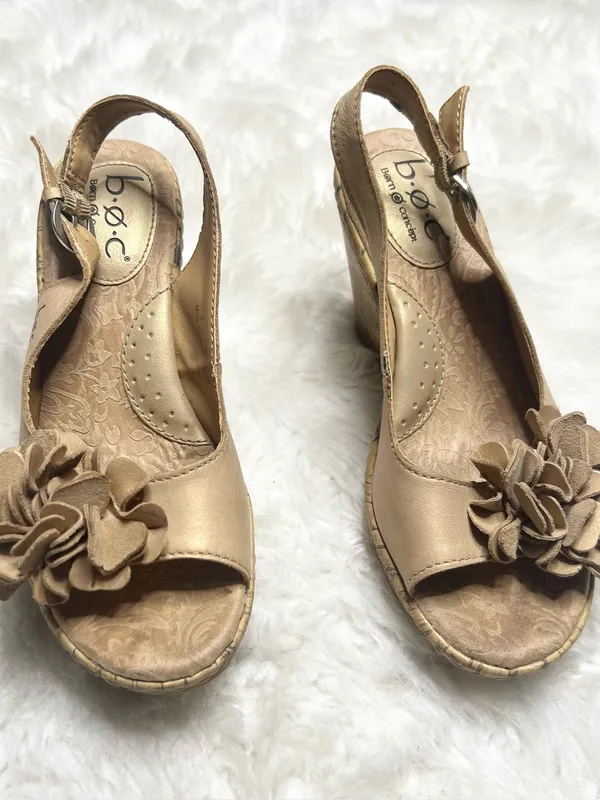 b.o.c. Born Concepts Tan Floral Open Toe Slingback Cork Wedge Sandals Size 6 - Image 3